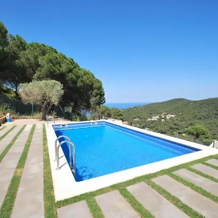 Es Cau Villa